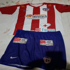 Uniforme fora